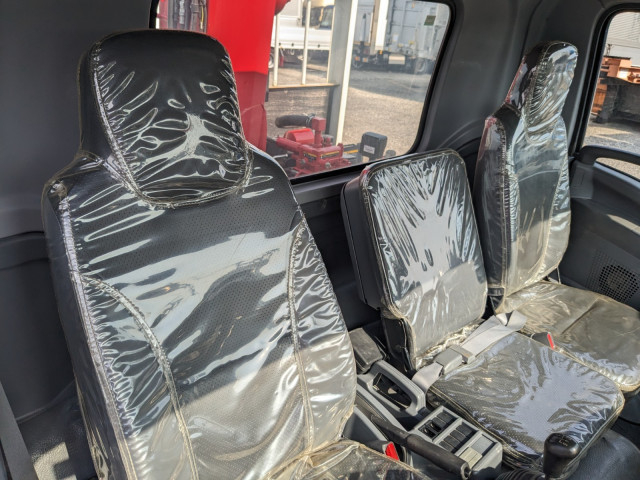 いすゞ フォワード 中型 平ボディ（クレーン付） 2PG-FRR90S1(104292) 39枚目