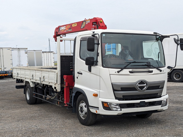 日野 レンジャー 中型 平ボディ（クレーン付） 2KG-FC2ABA(104294) 2枚目