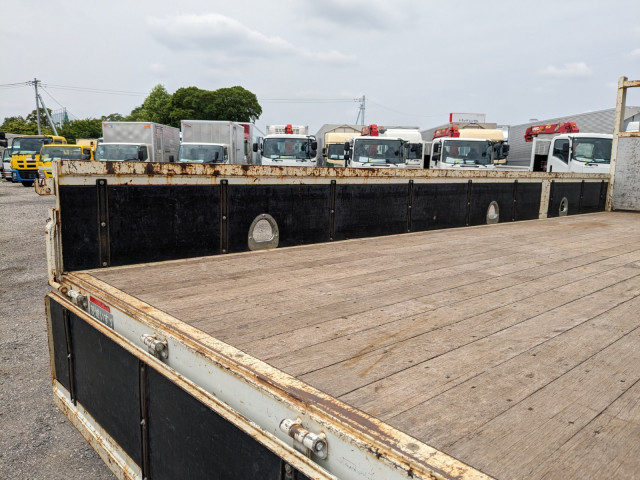 いすゞ フォワード 中型 平ボディ（クレーン付） 2PG-FRR90S1(104293) 14枚目