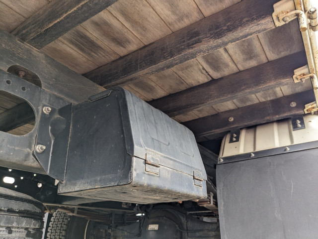 いすゞ フォワード 中型 平ボディ（クレーン付） 2PG-FRR90S1(104293) 19枚目