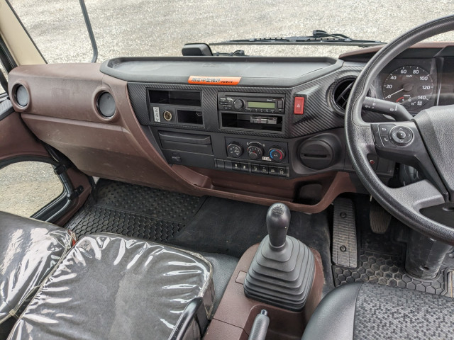 日野 レンジャー 中型 平ボディ（クレーン付） 2KG-FC2ABA(104294) 26枚目