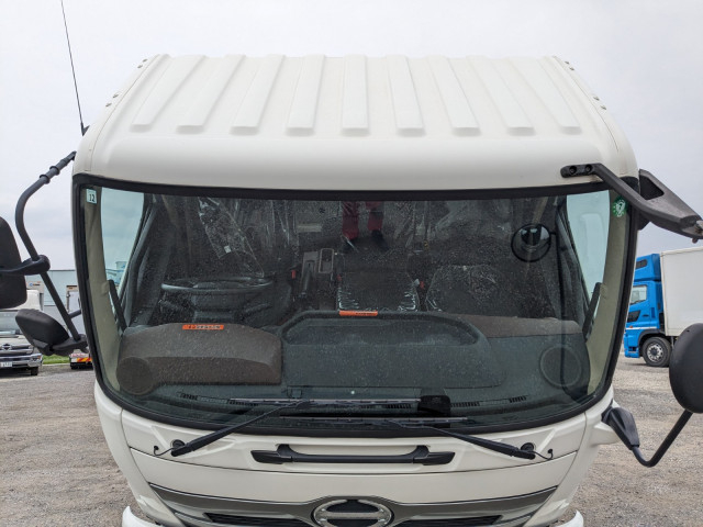 日野 レンジャー 中型 平ボディ（クレーン付） 2KG-FC2ABA(104294) 43枚目