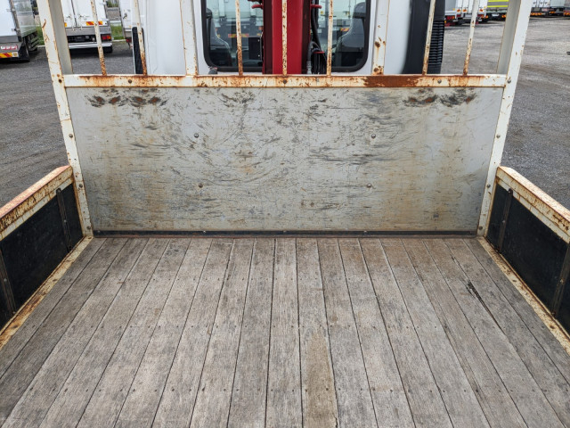 いすゞ フォワード 中型 平ボディ（クレーン付） 2PG-FRR90S1(104295) 11枚目