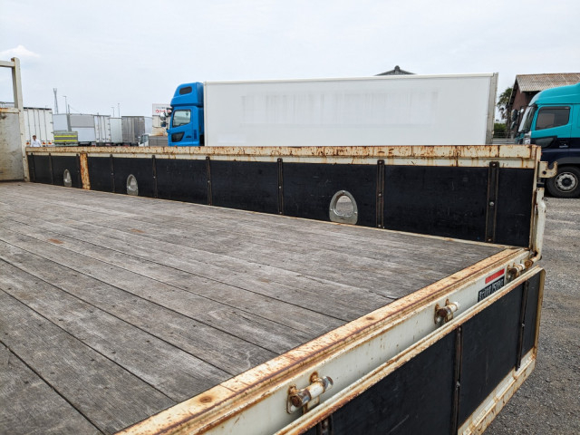 いすゞ フォワード 中型 平ボディ（クレーン付） 2PG-FRR90S1(104295) 14枚目