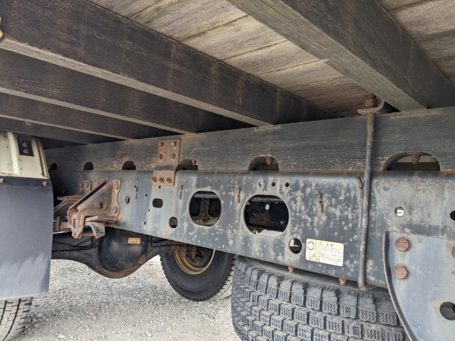 いすゞ フォワード 中型 平ボディ（クレーン付） 2PG-FRR90S1(104295) 16枚目