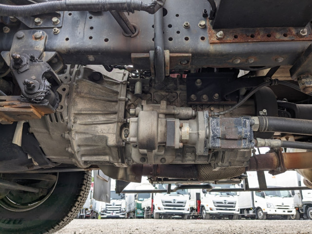 いすゞ フォワード 中型 平ボディ（クレーン付） 2PG-FRR90S1(104295) 18枚目