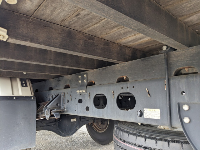 いすゞ フォワード 中型 平ボディ（クレーン付） 2PG-FRR90S1(104296) 16枚目