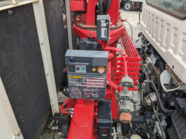 いすゞ フォワード 中型 平ボディ（クレーン付） 2PG-FRR90S1(104296) 24枚目