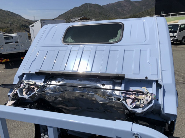 いすゞ エルフ 小型 平ボディ 3DF-NHR87AF(104301) 28枚目