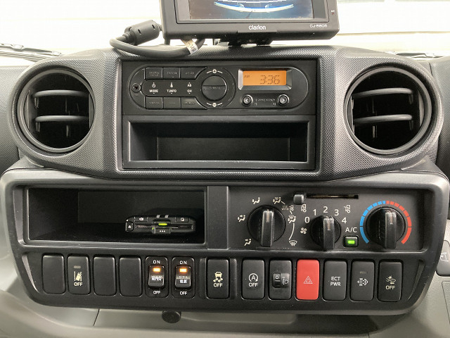 Toyota dyna Small Box body TPG-XZU650(104365) 18枚目