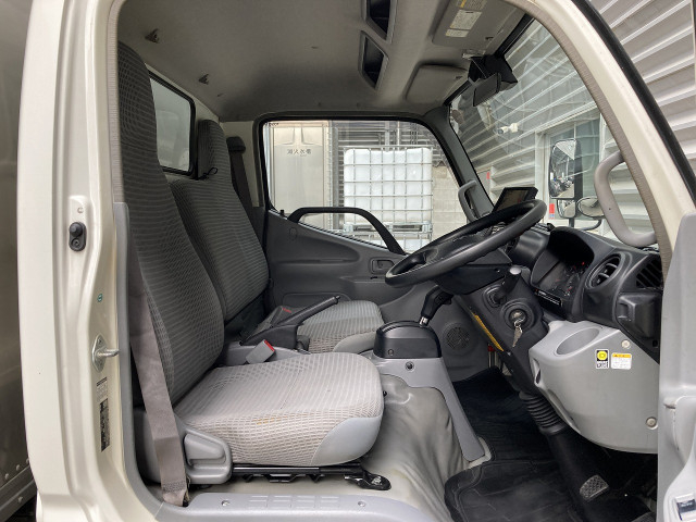 Toyota dyna Small Box body TPG-XZU650(104365) 39枚目