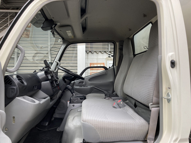 Toyota dyna Small Box body TPG-XZU650(104365) 44枚目