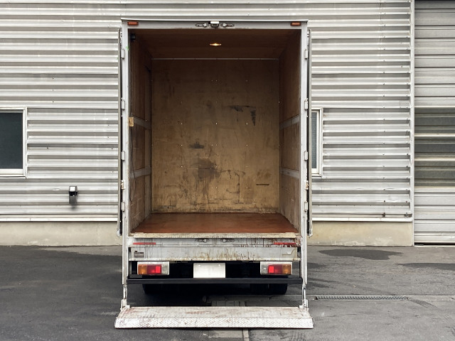 Toyota dyna Small Box body TKG-XZU675(104366) 5枚目