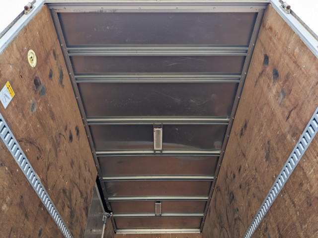 Mitsubishi Fuso canter Small Box body TPG-FEA50(104389) 12枚目