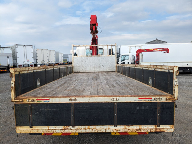 いすゞ フォワード 中型 平ボディ（クレーン付） 2PG-FRR90S1(104390) 8枚目