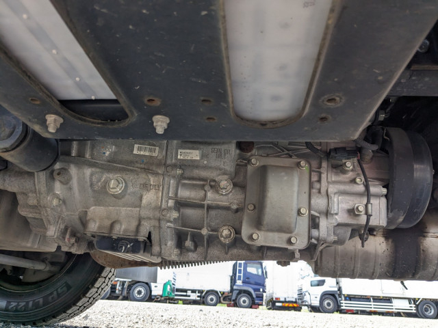 Mitsubishi Fuso canter Small Box body TPG-FEA50(104389) 21枚目