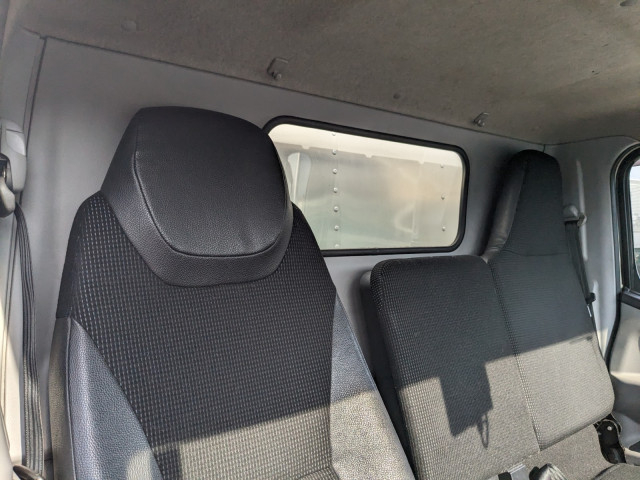 Mitsubishi Fuso canter Small Box body TPG-FEA50(104389) 31枚目