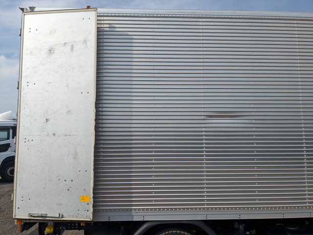Mitsubishi Fuso canter Small Box body TPG-FEA50(104389) 35枚目