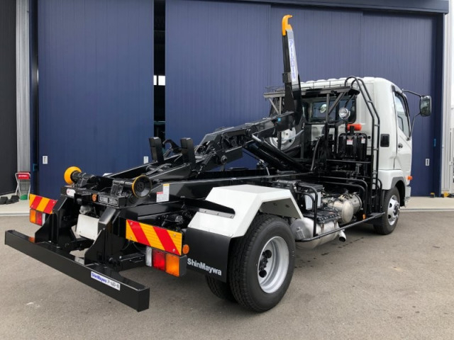 三菱ふそう ファイター 中型 コンテナ専用車 2KG-Fk72F(104397) 4枚目