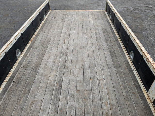 いすゞ フォワード 中型 平ボディ（クレーン付） 2PG-FRR90S1(104398) 14枚目