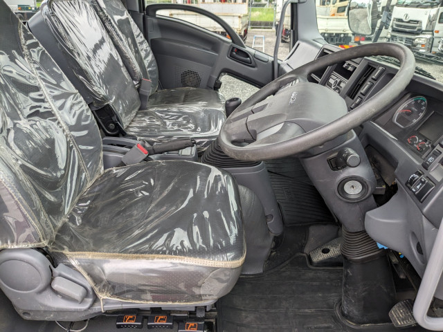 いすゞ フォワード 中型 平ボディ（クレーン付） 2PG-FRR90S1(104398) 27枚目