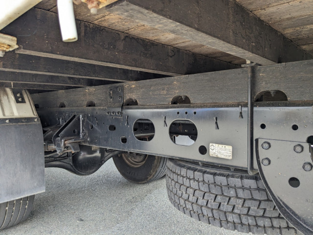 いすゞ フォワード 中型 平ボディ（クレーン付） 2PG-FRR90S1(104400) 9枚目