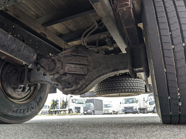 いすゞ フォワード 中型 平ボディ（クレーン付） 2PG-FRR90S1(104400) 10枚目