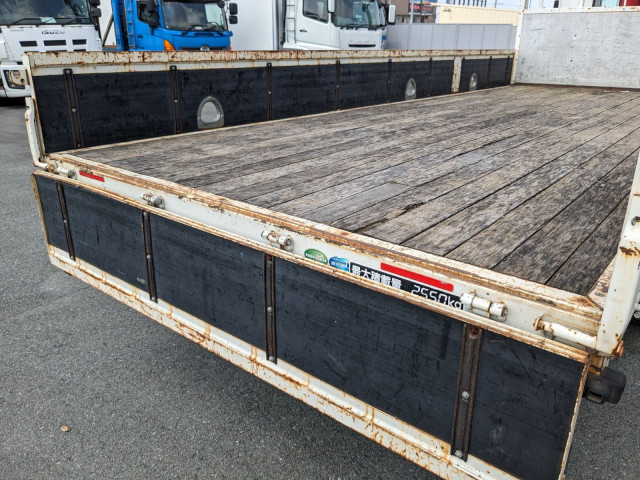 いすゞ フォワード 中型 平ボディ（クレーン付） 2PG-FRR90S1(104400) 14枚目