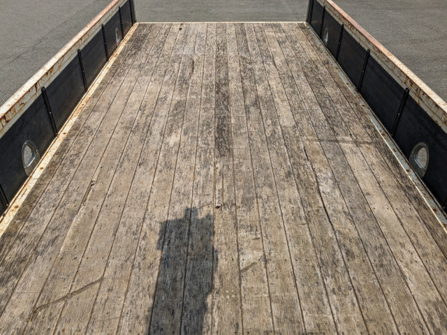 いすゞ フォワード 中型 平ボディ（クレーン付） 2PG-FRR90S1(104400) 18枚目