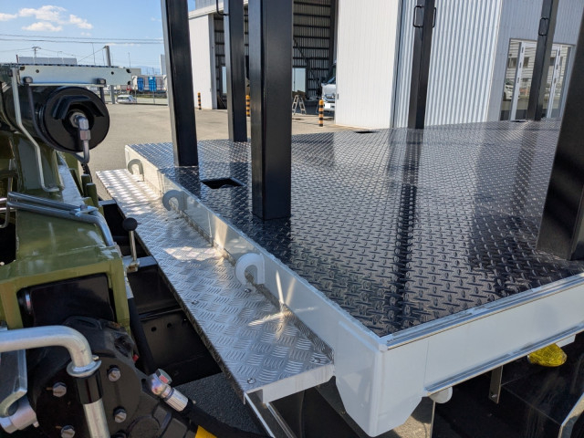 三菱ふそう スーパーグレート 大型 平ボディ（クレーン付） 2KG-FV80VYP(104401) 16枚目