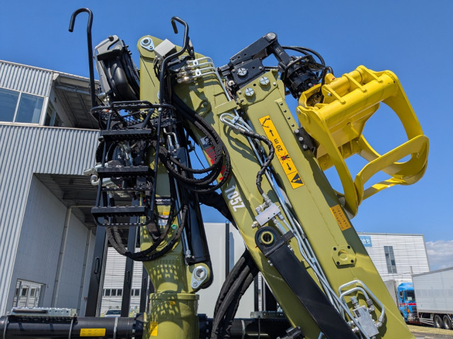 三菱ふそう スーパーグレート 大型 平ボディ（クレーン付） 2KG-FV80VYP(104401) 17枚目