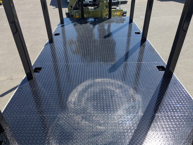 三菱ふそう スーパーグレート 大型 平ボディ（クレーン付） 2KG-FV80VYP(104401) 23枚目