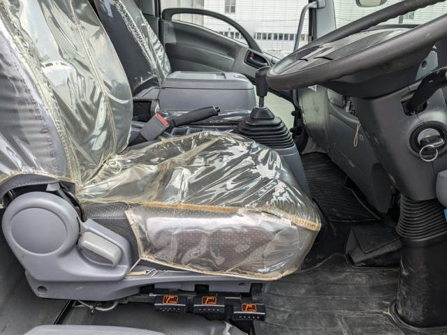 いすゞ フォワード 中型 平ボディ（クレーン付） 2PG-FRR90S1(104400) 36枚目