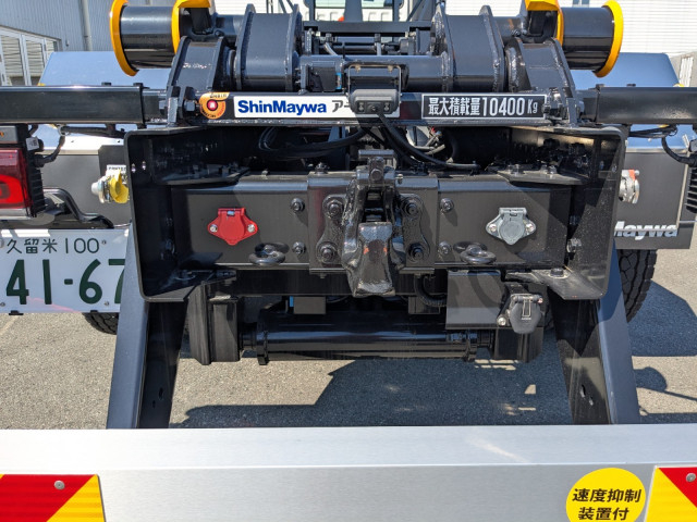 三菱ふそう スーパーグレート 大型 コンテナ専用車 2KG-FV80VYP(104402) 8枚目