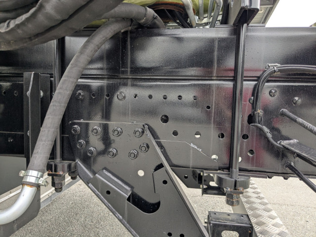 三菱ふそう スーパーグレート 大型 平ボディ（クレーン付） 2KG-FV80VYP(104403) 8枚目