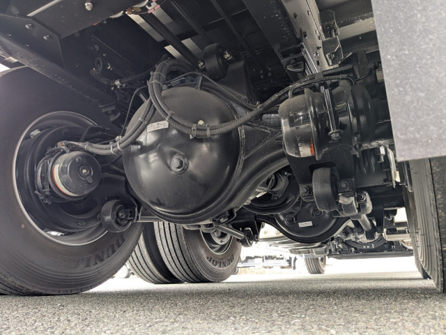 三菱ふそう スーパーグレート 大型 平ボディ（クレーン付） 2KG-FV80VYP(104403) 12枚目