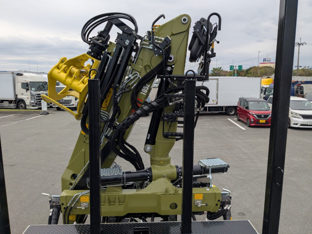 三菱ふそう スーパーグレート 大型 平ボディ（クレーン付） 2KG-FV80VYP(104403) 29枚目