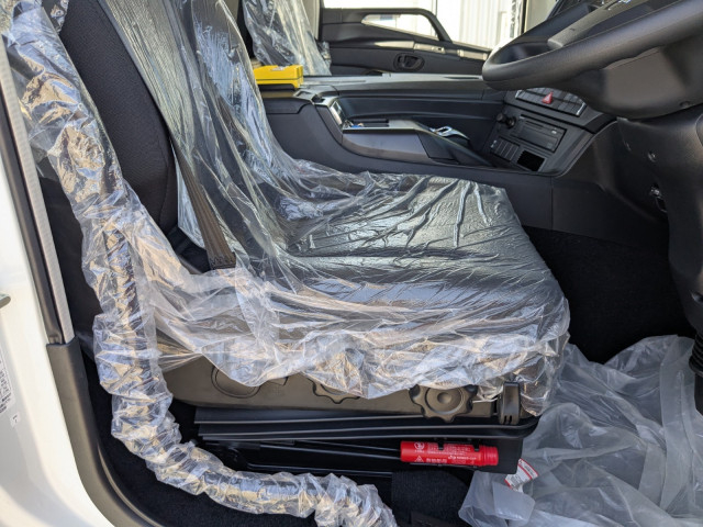 三菱ふそう スーパーグレート 大型 コンテナ専用車 2KG-FV80VYP(104402) 35枚目