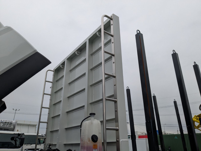 三菱ふそう スーパーグレート 大型 平ボディ（クレーン付） 2KG-FV80VYP(104403) 42枚目