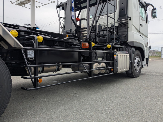 三菱ふそう スーパーグレート 大型 コンテナ専用車 2KG-FV80VYP(104404) 13枚目