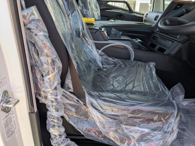 三菱ふそう スーパーグレート 大型 コンテナ専用車 2PG-FV80VY(104405) 35枚目