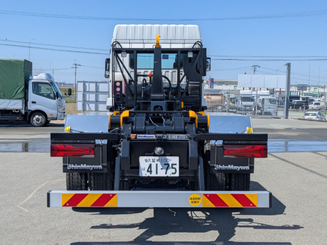 三菱ふそう スーパーグレート 大型 コンテナ専用車 2PG-FV80VY(104406) 7枚目