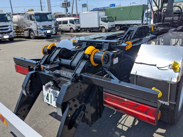 三菱ふそう スーパーグレート 大型 コンテナ専用車 2PG-FV80VY(104406) 15枚目