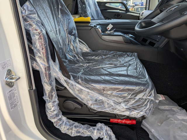 三菱ふそう スーパーグレート 大型 コンテナ専用車 2PG-FV80VY(104406) 34枚目