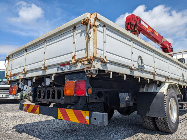 いすゞ フォワード 中型 平ボディ（クレーン付） 2PG-FRR90S1(104408) 6枚目