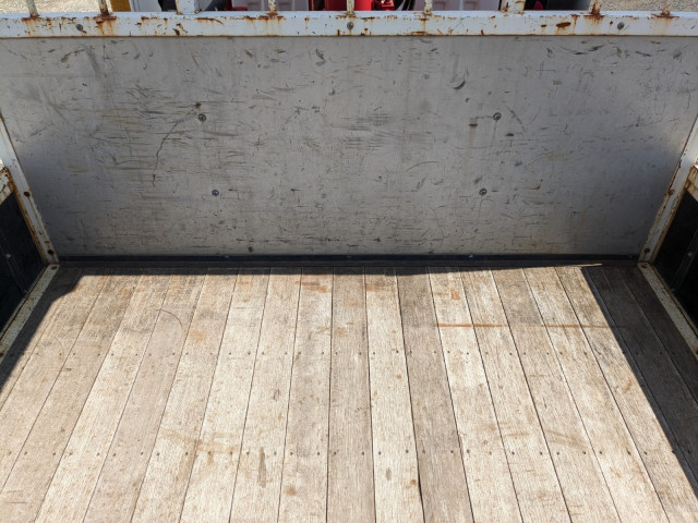 いすゞ フォワード 中型 平ボディ（クレーン付） 2PG-FRR90S1(104408) 11枚目