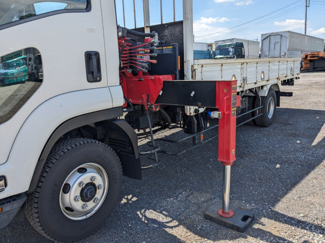 いすゞ フォワード 中型 平ボディ（クレーン付） 2PG-FRR90S1(104408) 32枚目