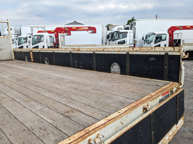 いすゞ フォワード 中型 平ボディ（クレーン付） 2PG-FRR90S1(104409) 15枚目