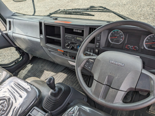 いすゞ フォワード 中型 平ボディ（クレーン付） 2PG-FRR90S1(104409) 27枚目