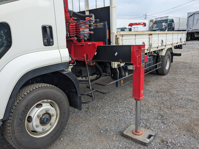 いすゞ フォワード 中型 平ボディ（クレーン付） 2PG-FRR90S1(104409) 32枚目